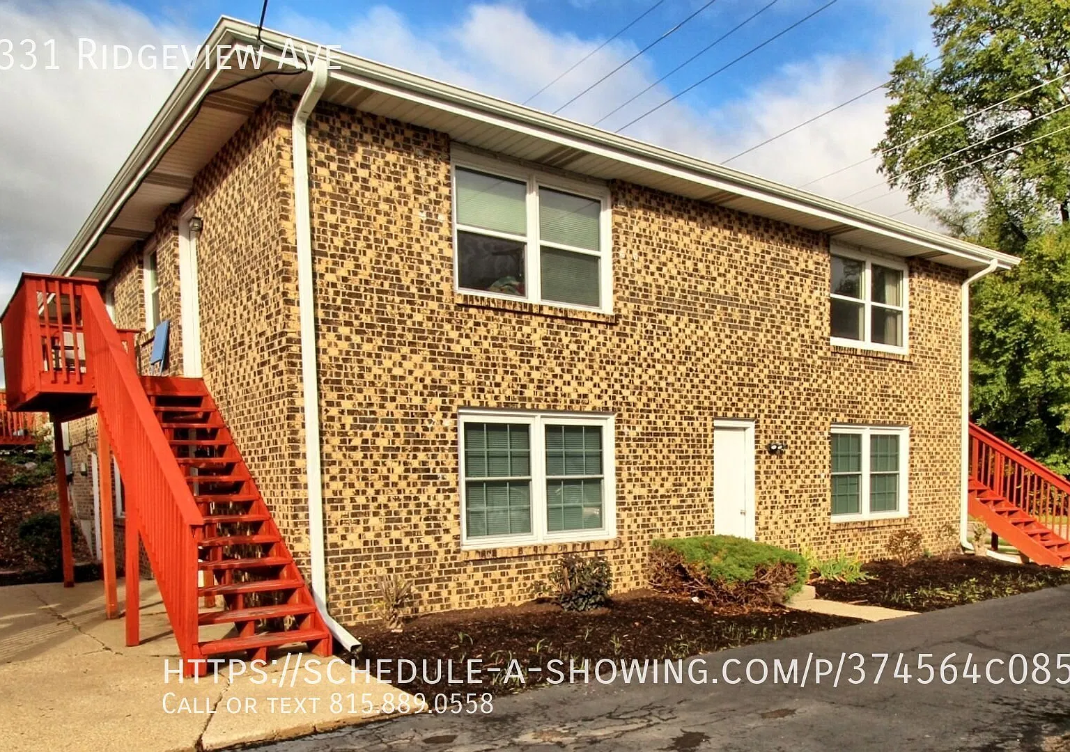 Beautifully Updated 1 Bedroom! Private Entrance! Washer/Dryer Included! — Photo 1