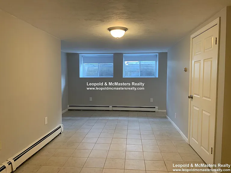 23 Linden St #A — Photo 1