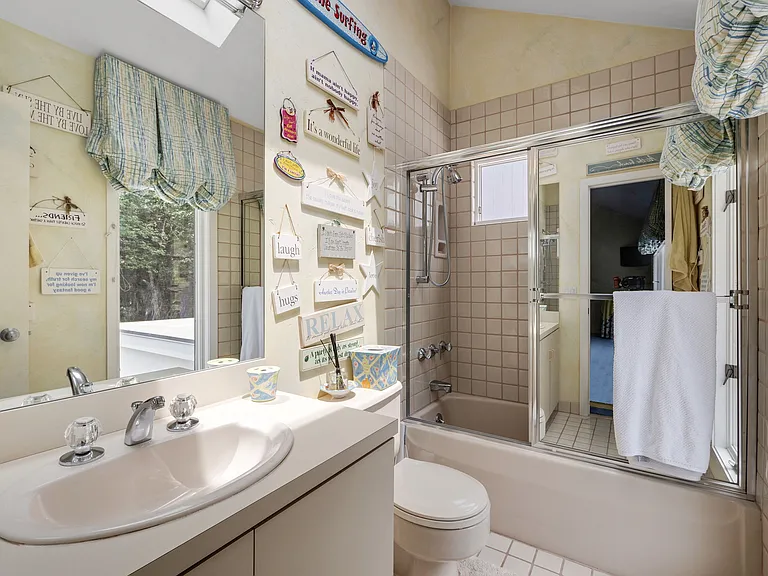 9 Plume Grass Way — Photo 18