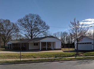 2201 Sam Wilson Rd, Charlotte, NC 28214