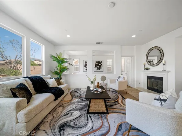 15688 Portenza Dr, Fontana, CA 92336