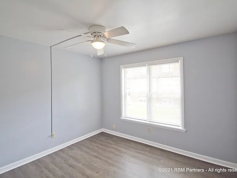 400 W Union St — Photo 12