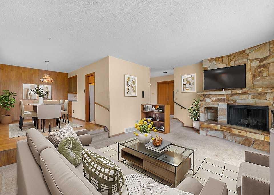 1st image of 4207 SW Brisebois Dr NW