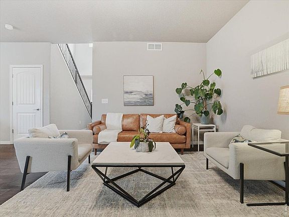 3rd image of 1766 Ruddlesway Dr