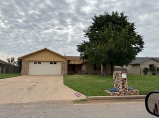 620 Taft St, Altus, OK 73521