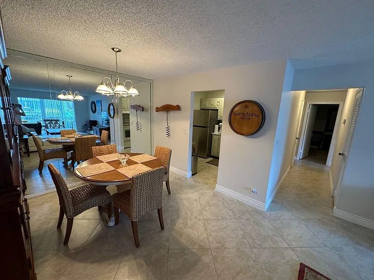 6219 Bay Club Dr #2 — Photo 5
