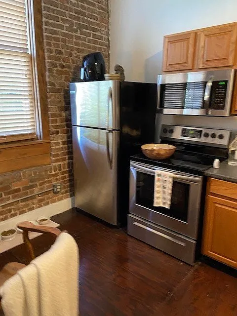 1 bed, 1.0 bath, 560 sqft, $1,250 — Photo 4