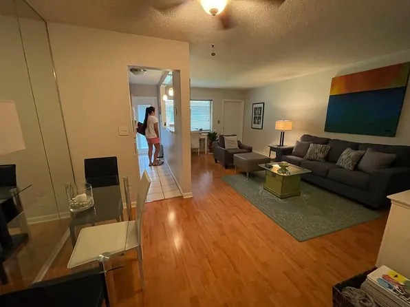 2110 NE 39th St APT 7A, Fort Lauderdale, FL 33308