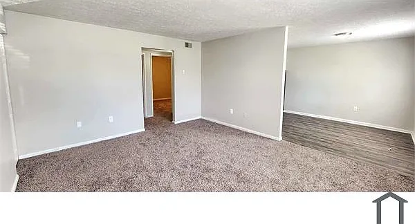 2 bed, 850 sqft, $970 — Photo 2