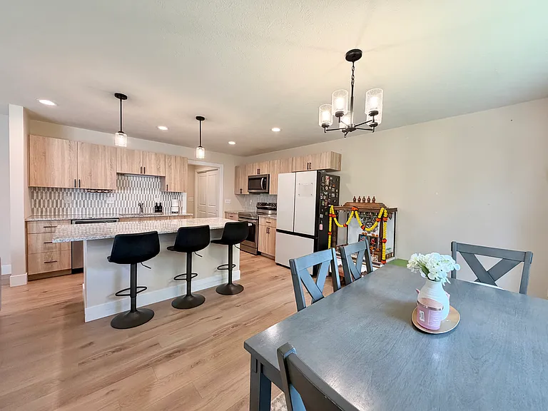 300 Waterwheel Dr — Photo 9