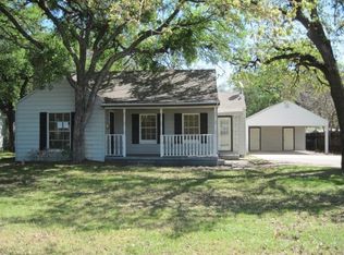 1116 Long Ave, River Oaks, TX 76114