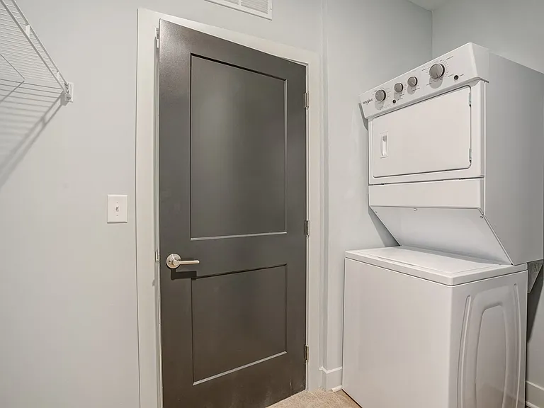 The Dempsey Apartments — Photo 31