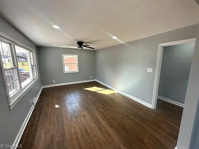 2062 K Court Ave — Photo 17