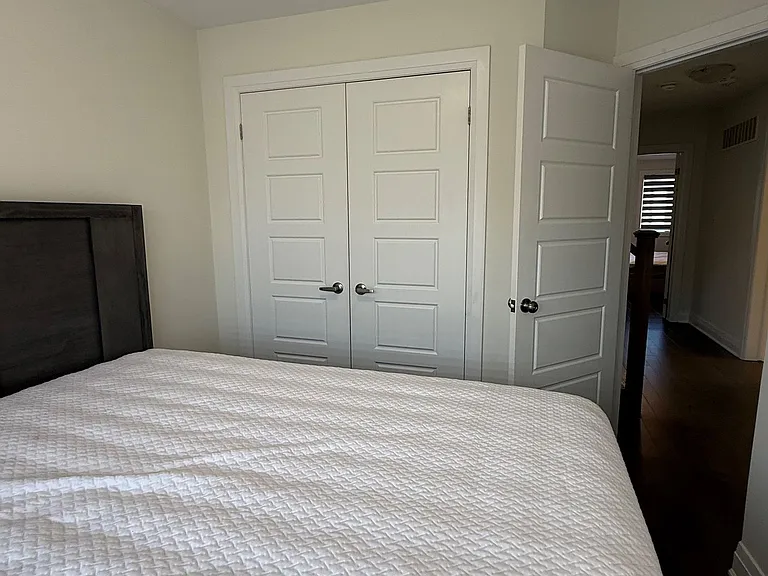 209 The Donway E — Photo 30