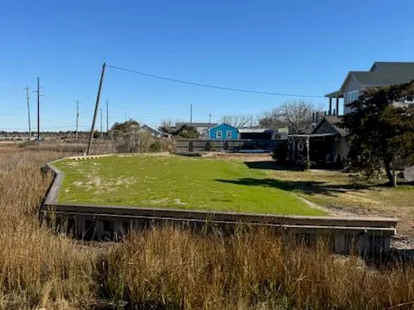 605 Bay Street, Morehead City, NC 28557