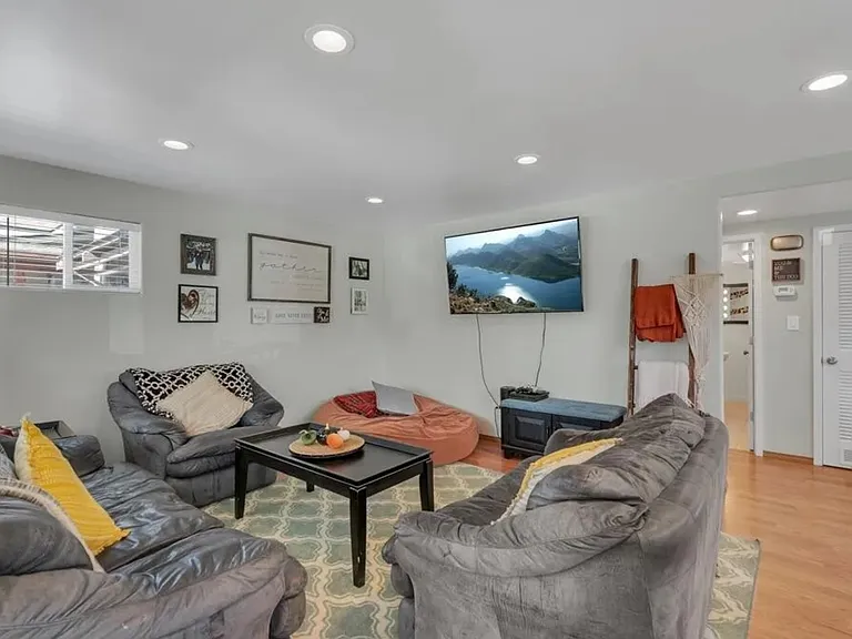 339 Methow St #A — Photo 4