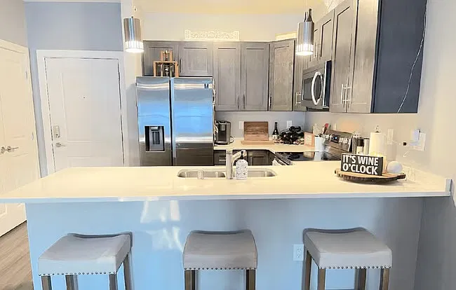 1 bed, 755 sqft, $1,275 — Photo 2