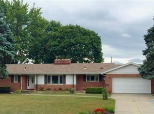 3530 Mary Allen Dr, Oregon, OH 43616