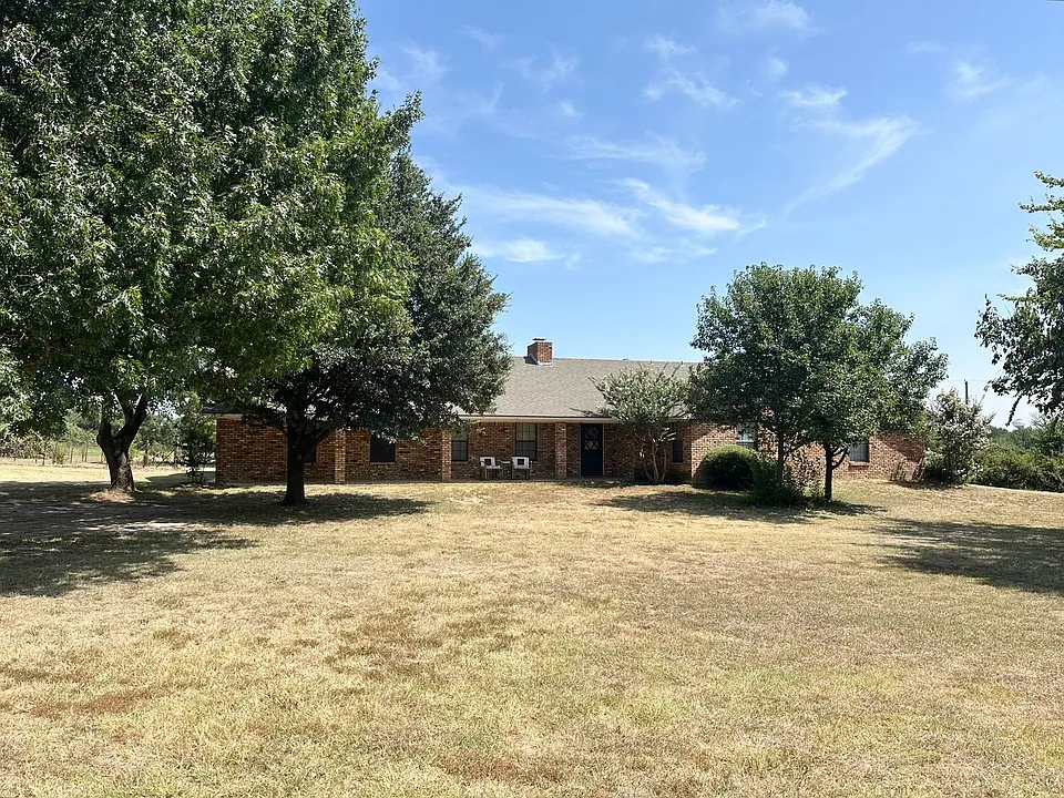 2829 Bailey Ln