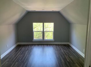 1021 W Wellington Ave APT 3, Chicago, IL 60657