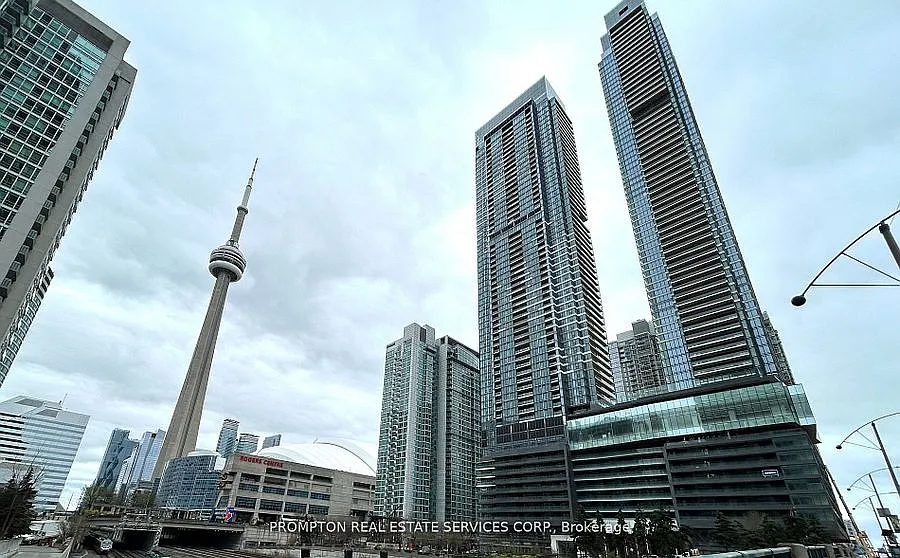 3 Concord (Concord Canada House) — Photo 1
