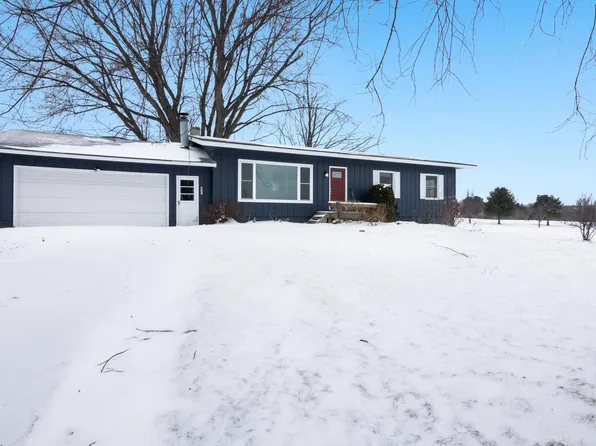 6939 Lautner Rd, Williamsburg, MI 49690