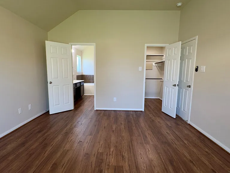 15126 Winter Meadow Ct — Photo 10