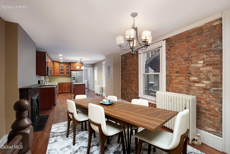 4th image of 347 Hudson Avenue