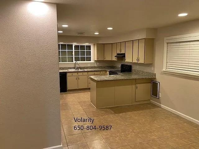 3450 Nevada St — Photo 6