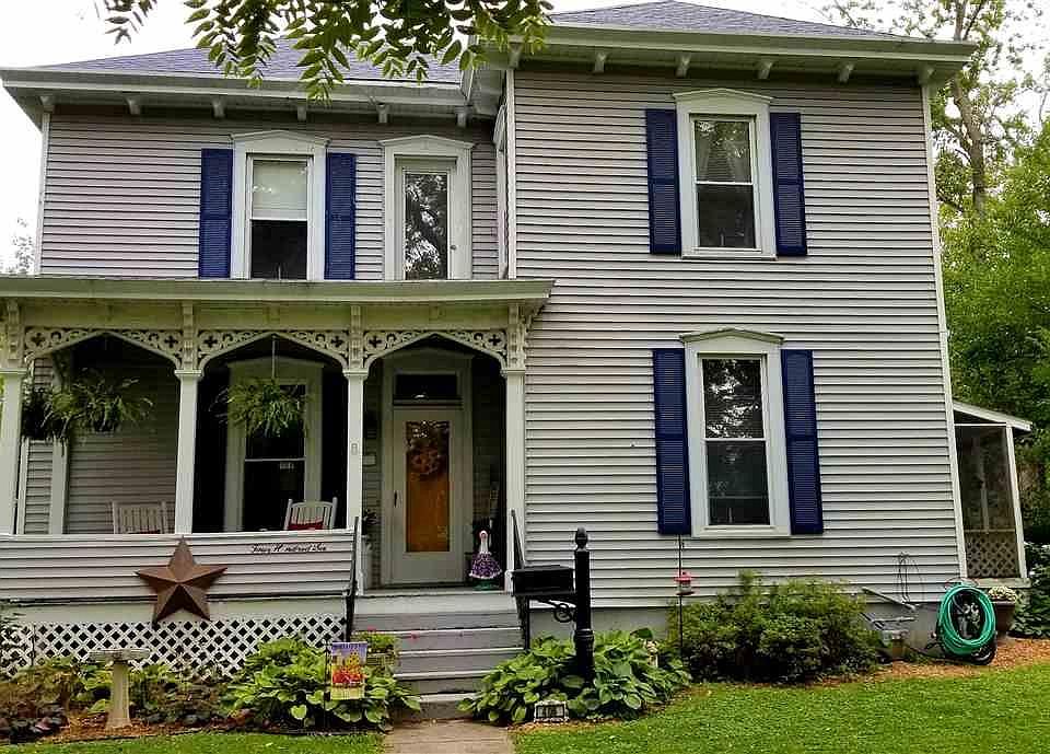 1st image of 406 Johnson St