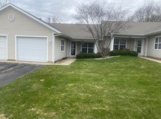 4224 Peak Ln NE, Grand Rapids, MI 49525