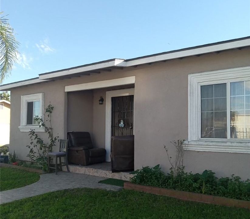 1st image of 11820 168th St