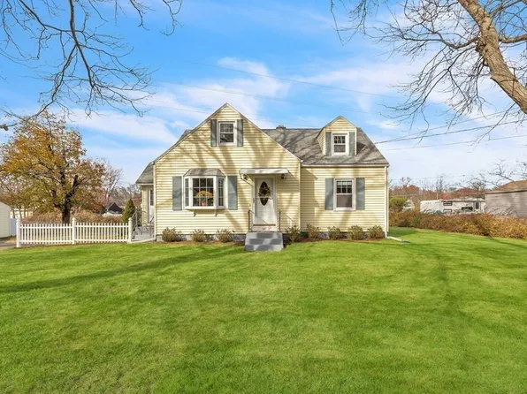 47 Susan Ave, South Hadley, MA 01075