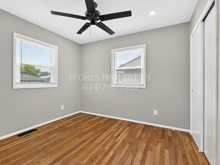 1136 Pauline Ave — Photo 34
