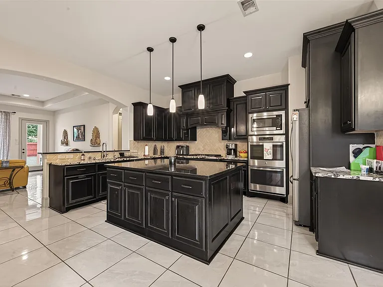 2515 Avon Gate Ct — Photo 19
