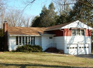 470 Sheridan Dr, Cheshire, CT 06410