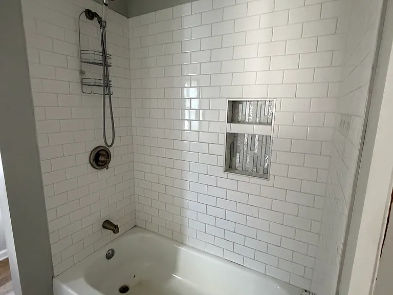 1216 Louise St #2 — Photo 2