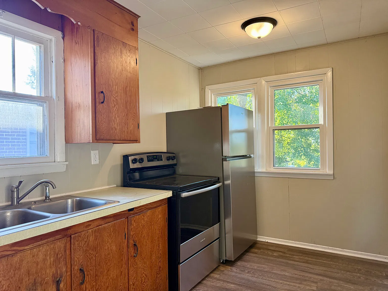 1 bed, 900 sqft, $750 — Photo 4
