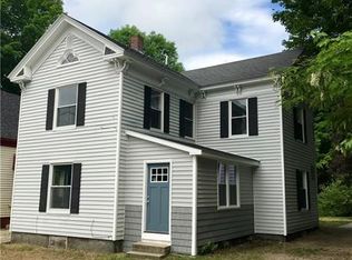 17 Highland Ave, Mechanic Falls, ME 04256