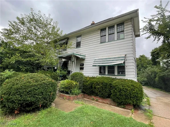 4226 Valley Rd, Cleveland, OH 44109