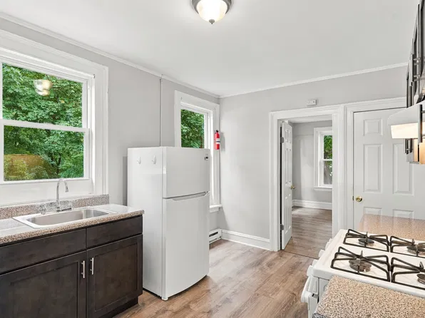177 W Parmenter St APT 3, Newburgh, NY 12550