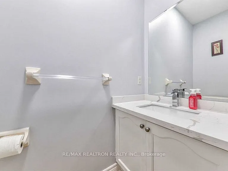 46 Blue Meadow Ct — Photo 8