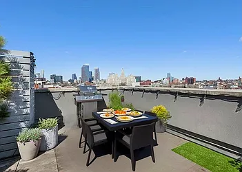 342 Bond Street, #2B