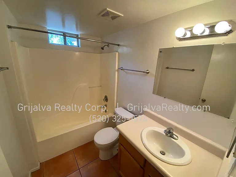1416 Lee — Photo 10