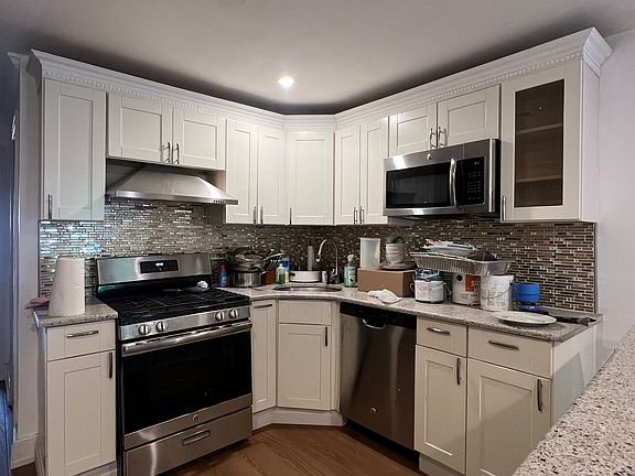 5th image of 148A Hull St #1
