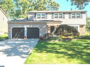 144 Squirrel Tree Ln, Mount Laurel, NJ 08054