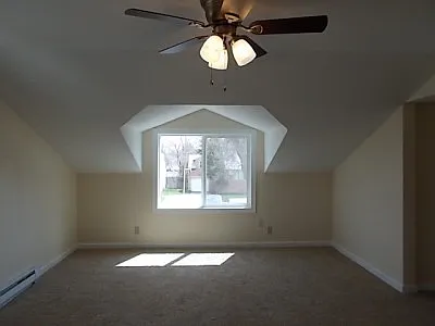 1729 Clark Ave — Photo 6