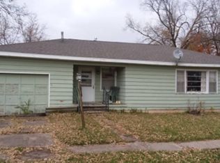 301 5th St, Clearfield, IA 50840