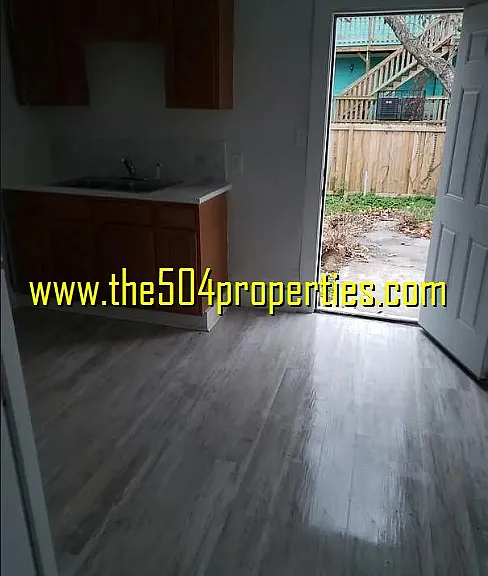 3824 Delachaise St — Photo 9