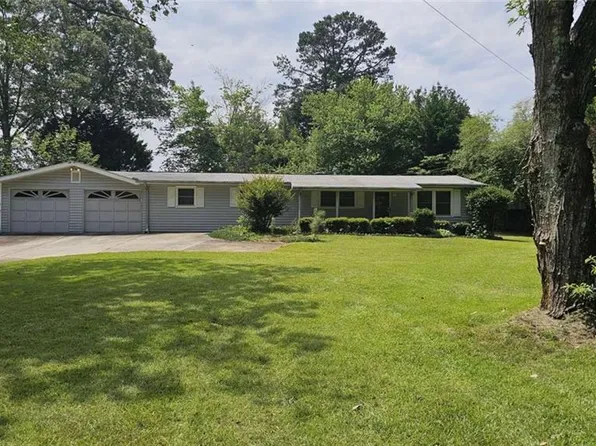 4810 Parks Rd, Cumming, GA 30041